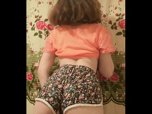 ❤️ सेक्सी तरुण बेब कॅमेऱ्यात तिची चड्डी काढत आहे ❌  लिंग  ❌❤